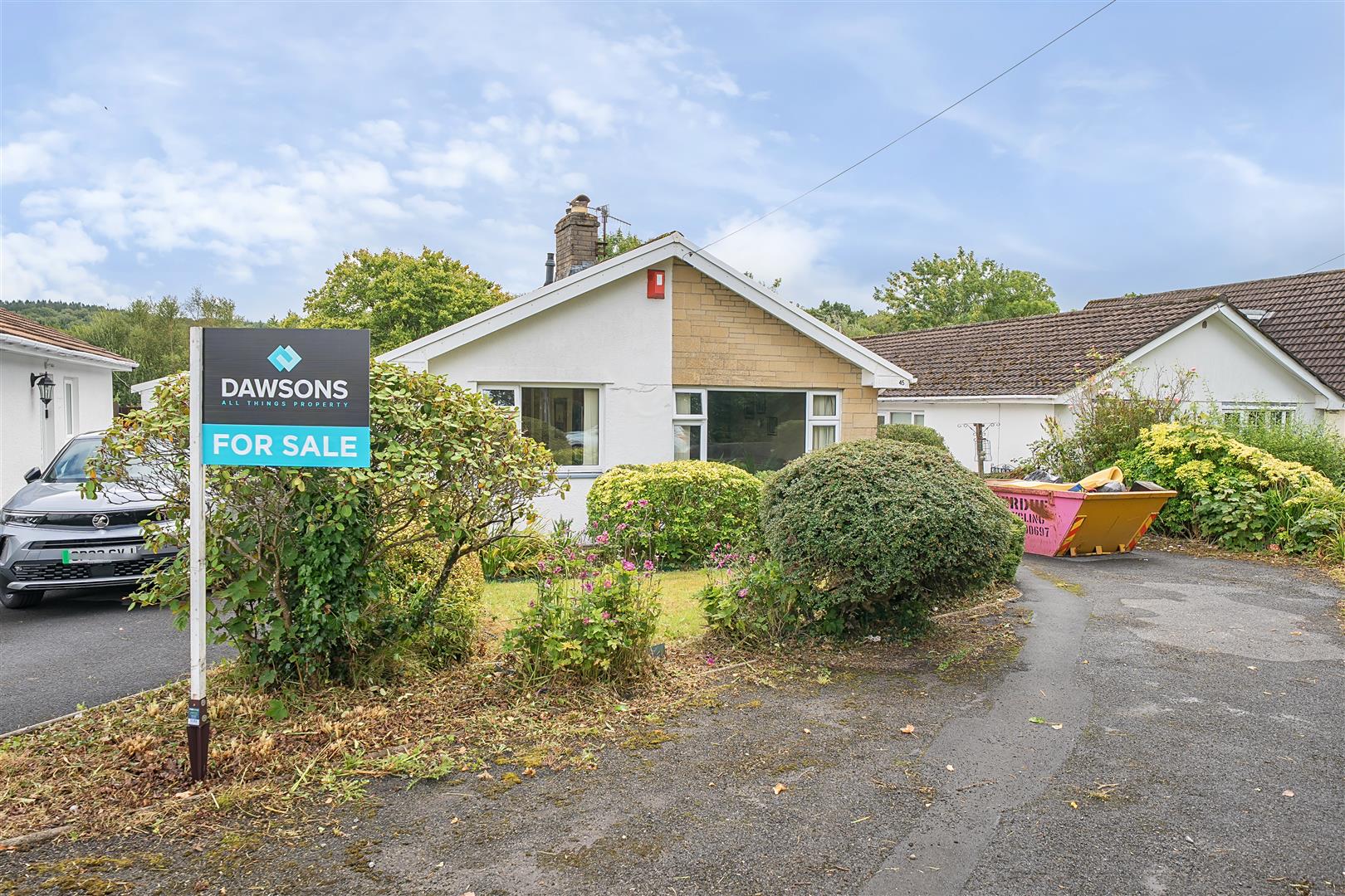 Christopher Rise, Pontlliw, Swansea, SA4 9EN